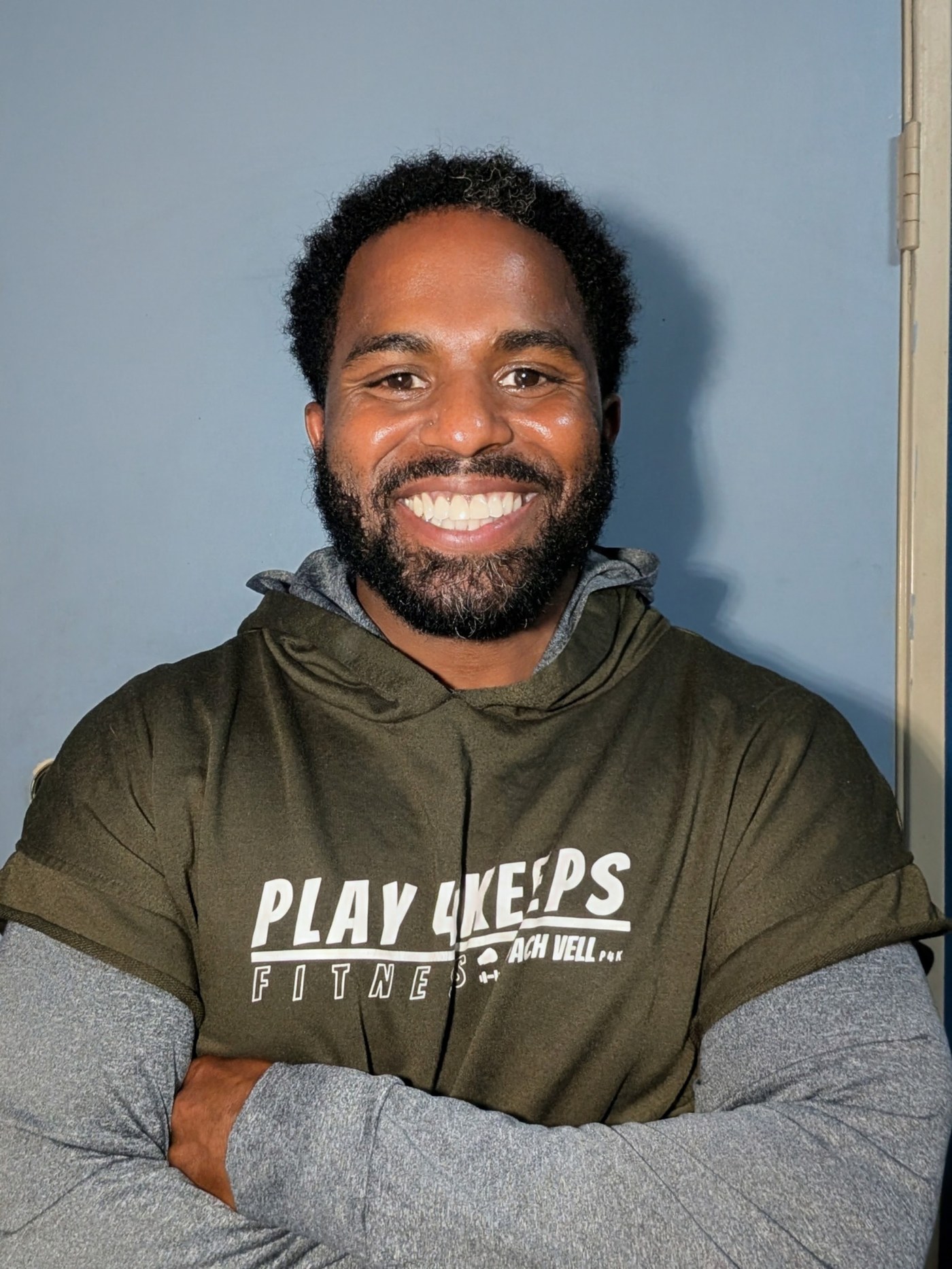 Portrait of Coach Vell, founder of PLAY 4 Keeps Fitness